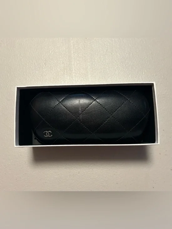 Chanel Women's Multicolor Frame Sunglasses - Pink/purple Lenses - Picture 10 of 11